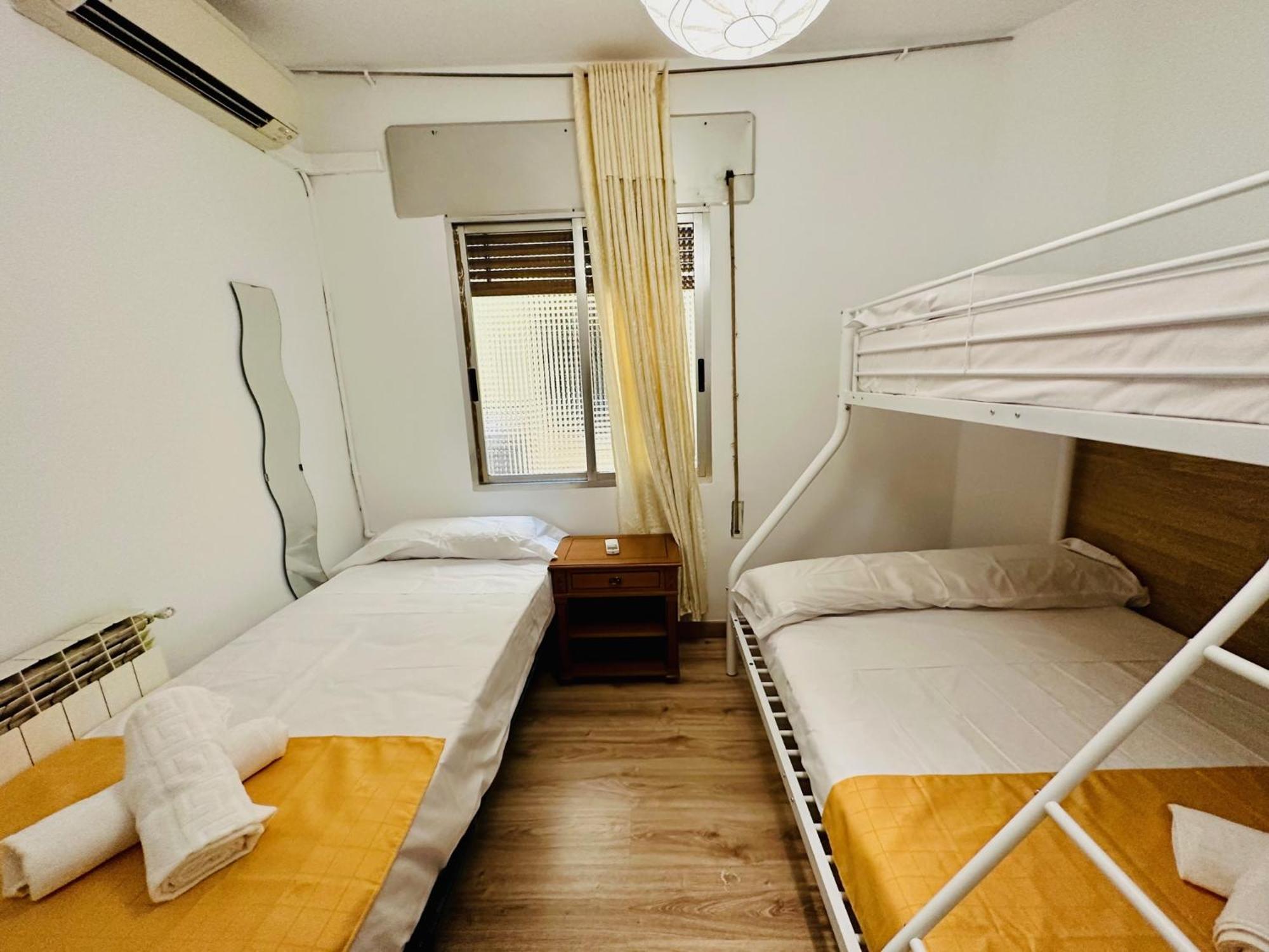 Punta Me Rooms In The Best Location Of Madrid Downtown Exterior photo