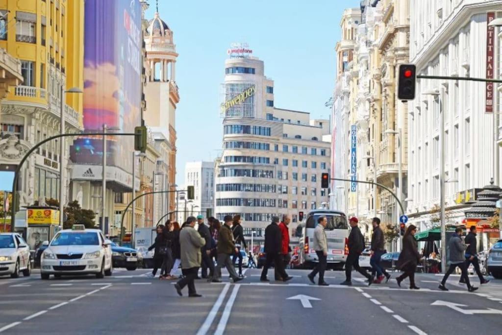 Punta Me Rooms In The Best Location Of Madrid Downtown Exterior photo